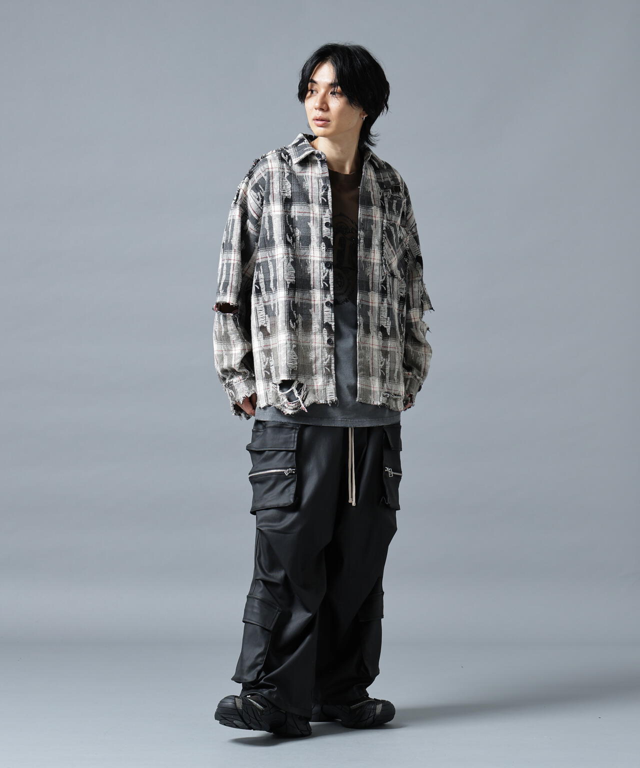 H:180cm C:88cm W:69cm H:90cm 着用サイズ：L
