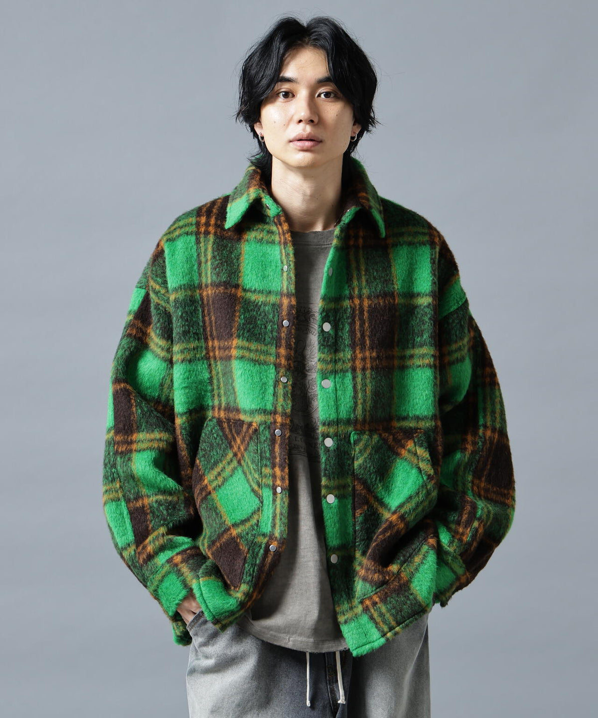 H:180cm C:88cm W:69cm H:90cm 着用サイズ：F