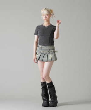 H:169cm B:79cm W:69cm H:89cm 着用サイズ：F