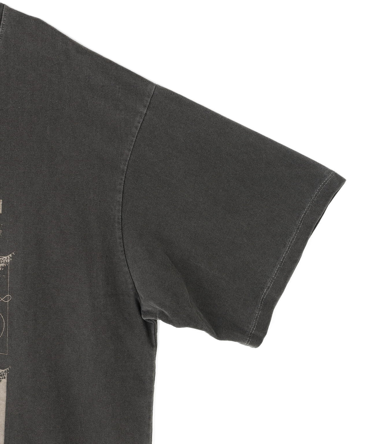 ｖｅｎｔｉｑｕｅ／ＧＲＡＰＨＩＣ　Ｔ－ＳＨＩＲＴ　２