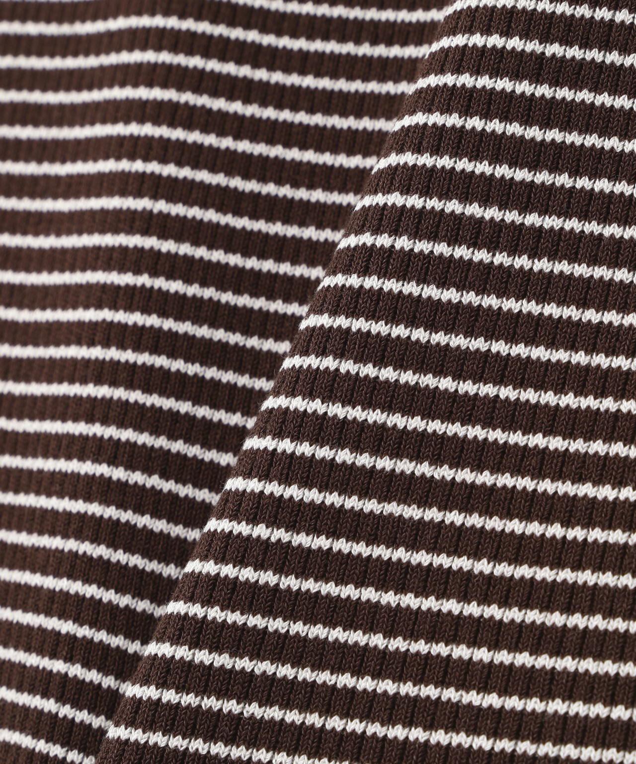 ＣＬＡＮＥ／ＳＱＵＡＲＥ　ＳＬＥＥＶＥ　ＫＮＩＴ　ＴＯＰＳ