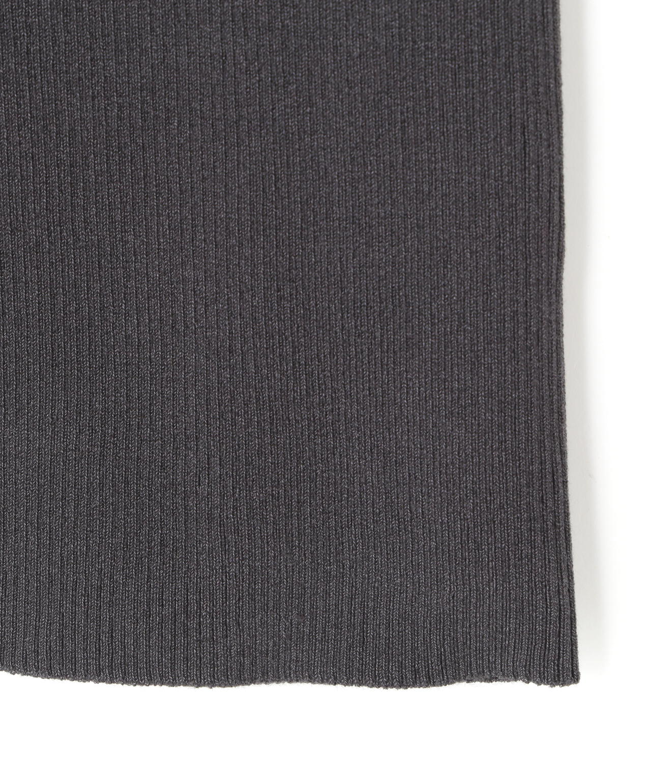 ＣＬＡＮＥ／ＳＱＵＡＲＥ　ＳＬＥＥＶＥ　ＫＮＩＴ　ＴＯＰＳ