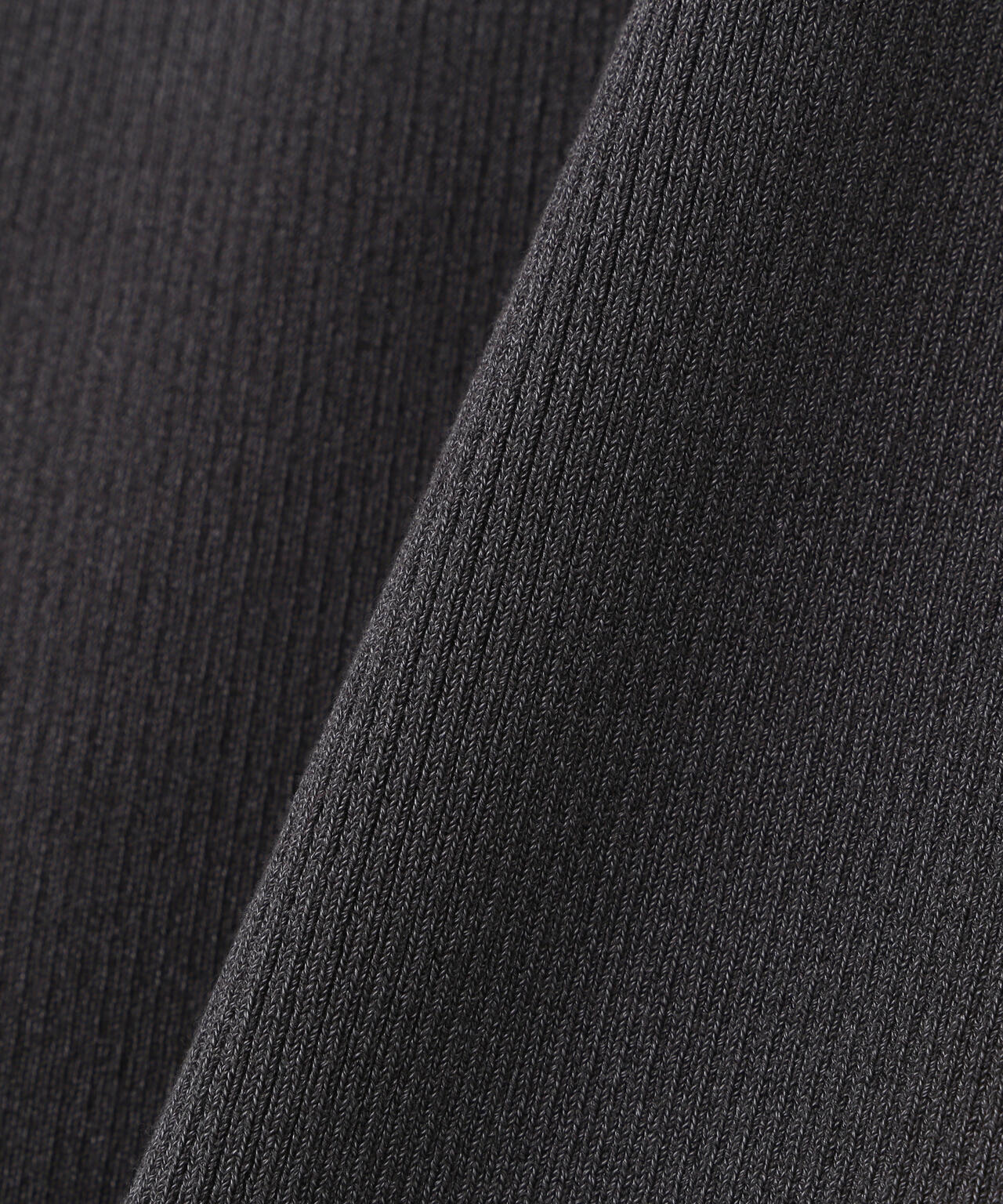 ＣＬＡＮＥ／ＳＱＵＡＲＥ　ＳＬＥＥＶＥ　ＫＮＩＴ　ＴＯＰＳ