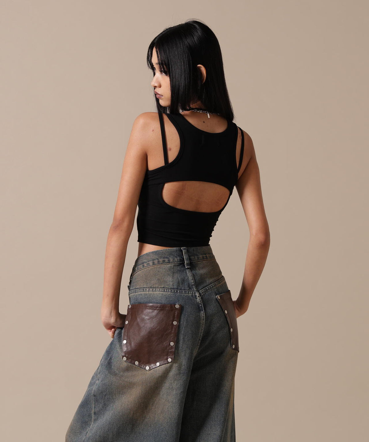 DeEVA/ディーヴァ/CUTOUT LACE-UP TANK