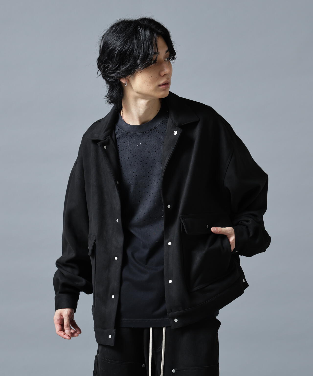 H:180cm C:88cm W:69cm H:90cm 着用サイズ：L