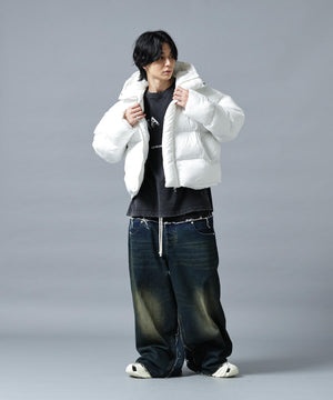 H:180cm C:88cm W:69cm H:90cm 着用サイズ：L