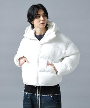 H:180cm C:88cm W:69cm H:90cm 着用サイズ：L