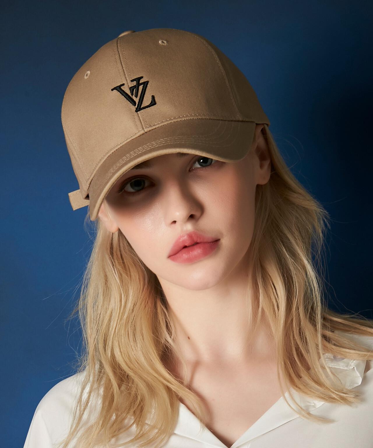 VARZAR/バザール/3D Monogram logo over fit ball cap