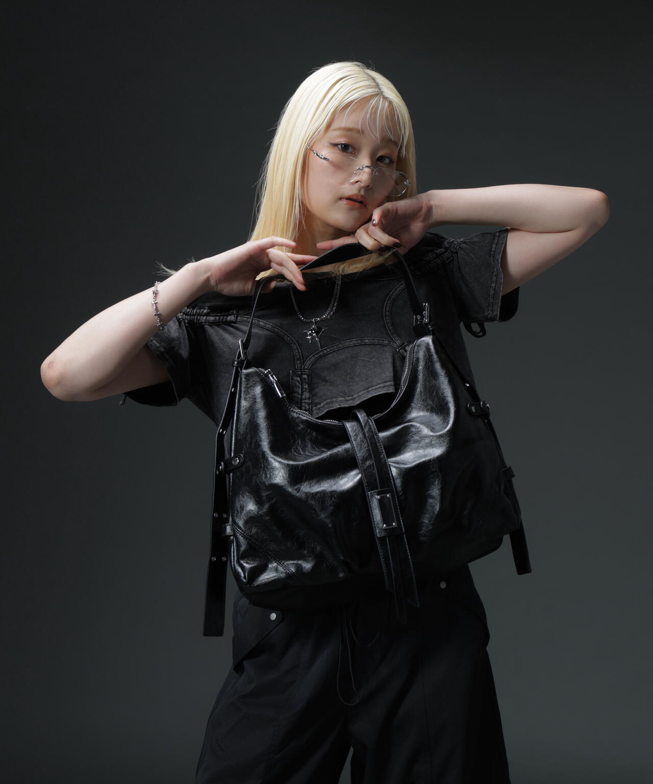 MAVYTH/メヴィス/GIGER BAG | L.H.P（エルエイチピー） ｜【公式】通販