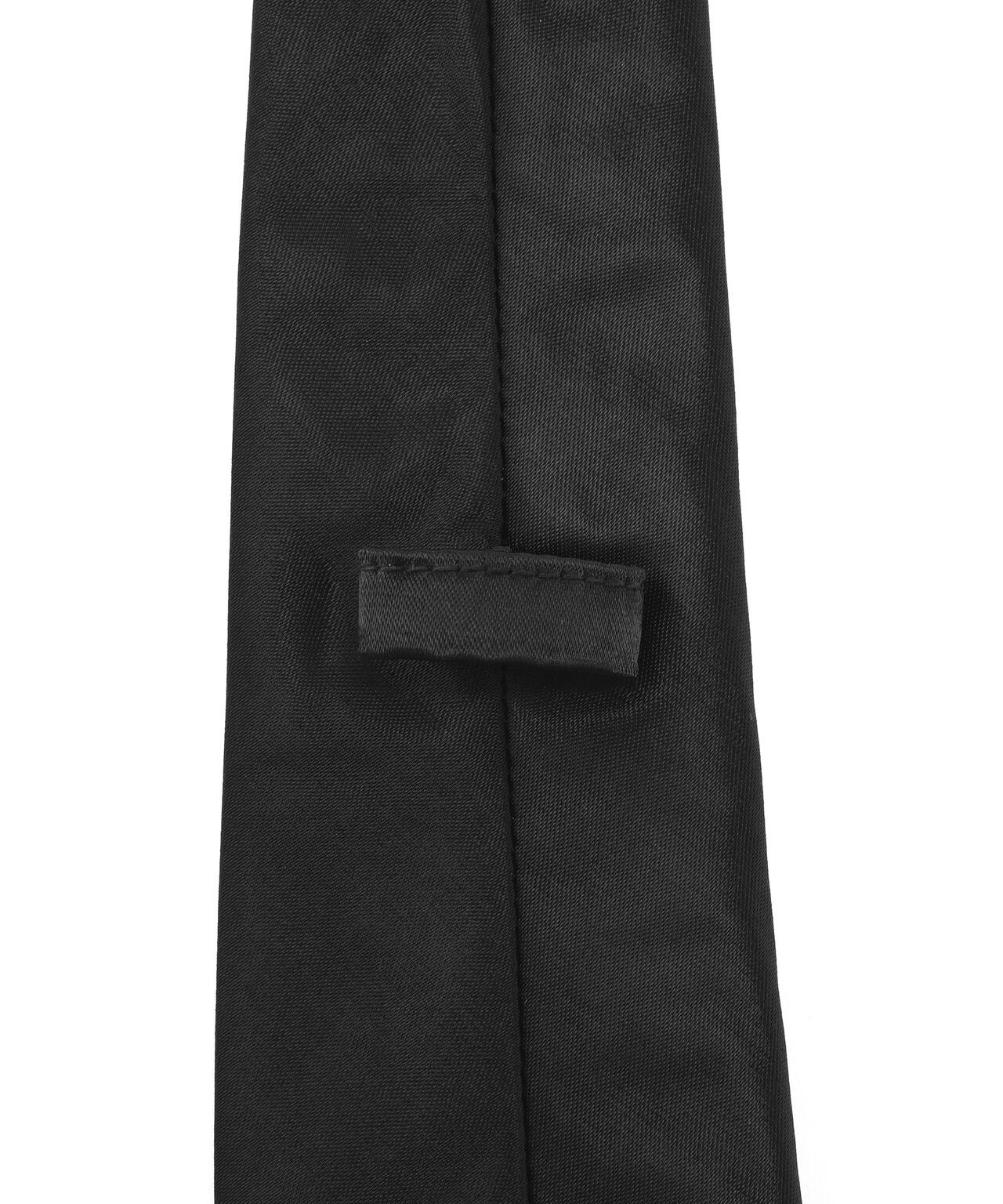 ｇｉｂｏｕｓ／ｓｎａｋｅ　ｃｒｏｓｓ　ｎｅｃｋｔｉｅ