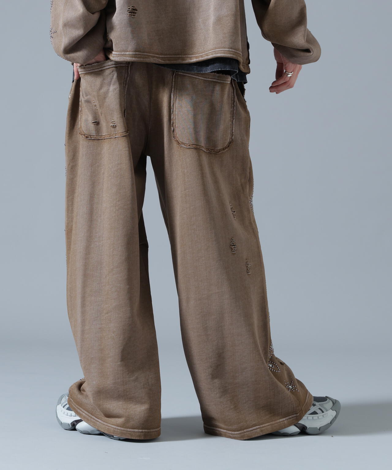DankeSchon/ダンケシェーン/STUDS SWEAT BAGGY PANTS | L.H.P