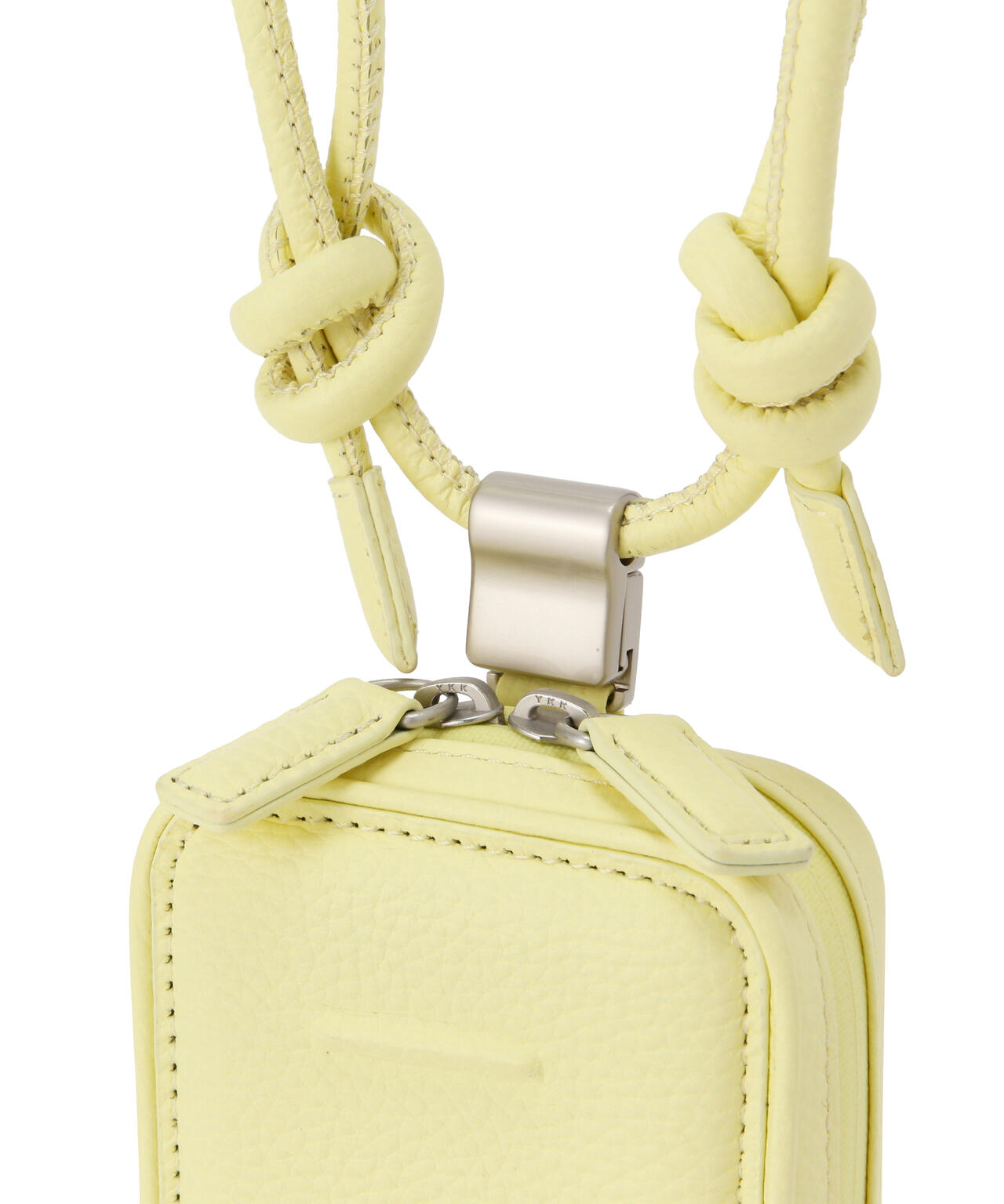 objcts.io/オブジェクツアイオー/デタッチャブルストラップ付レザー