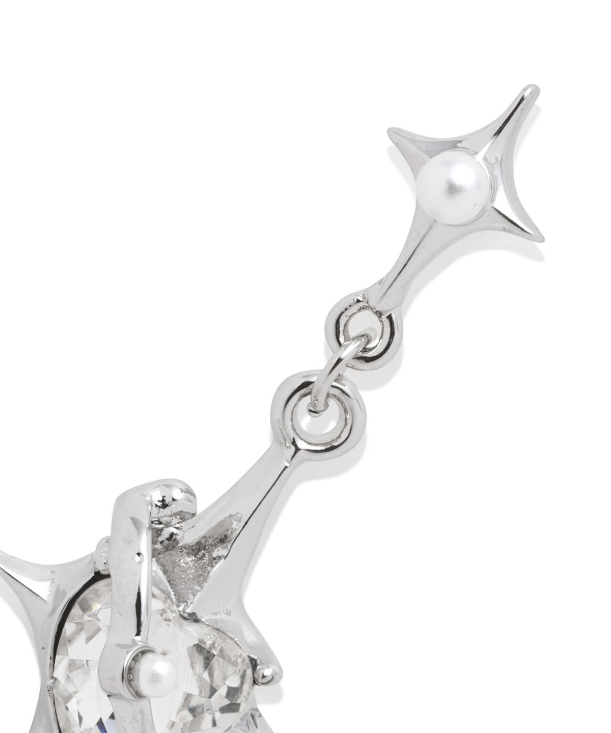 ＳＩＳ／ｐｉｅｒｃｅｄ　ｅａｒｒｉｎｇｓ　４