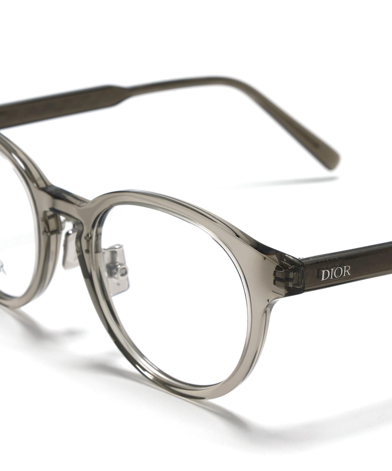 Ｃ　ＤＩＯＲ／ｅｙｅｗｅａｒ