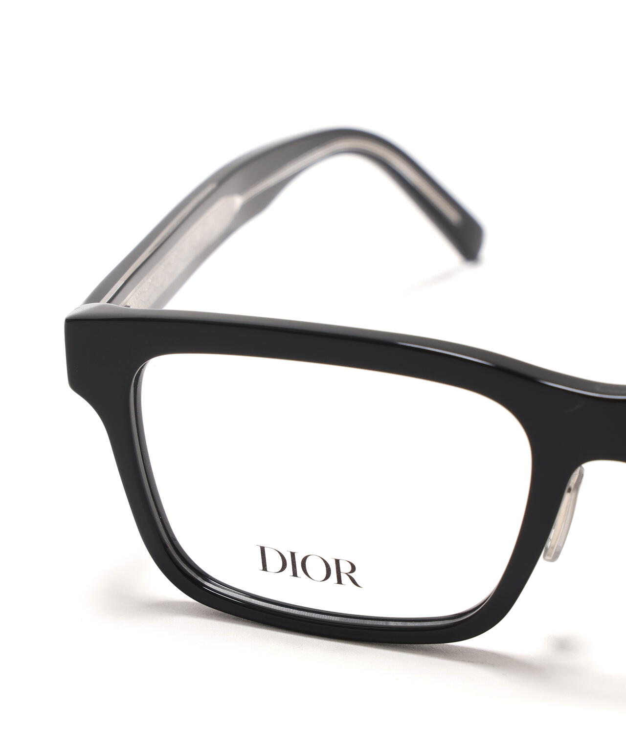 Ｃ　ＤＩＯＲ／ｅｙｅｗｅａｒ