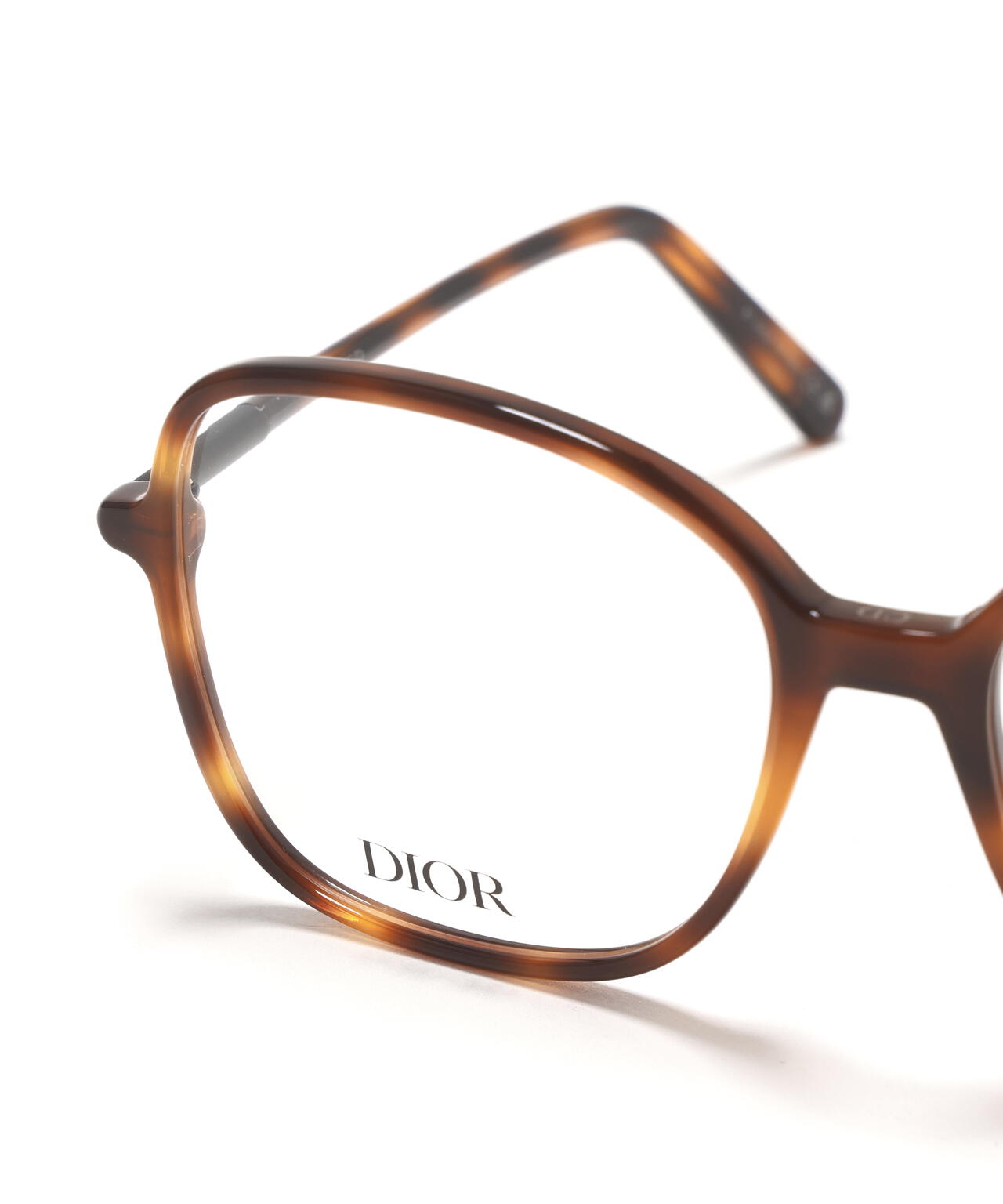 Ｃ　ＤＩＯＲ／ｅｙｅｗｅａｒ
