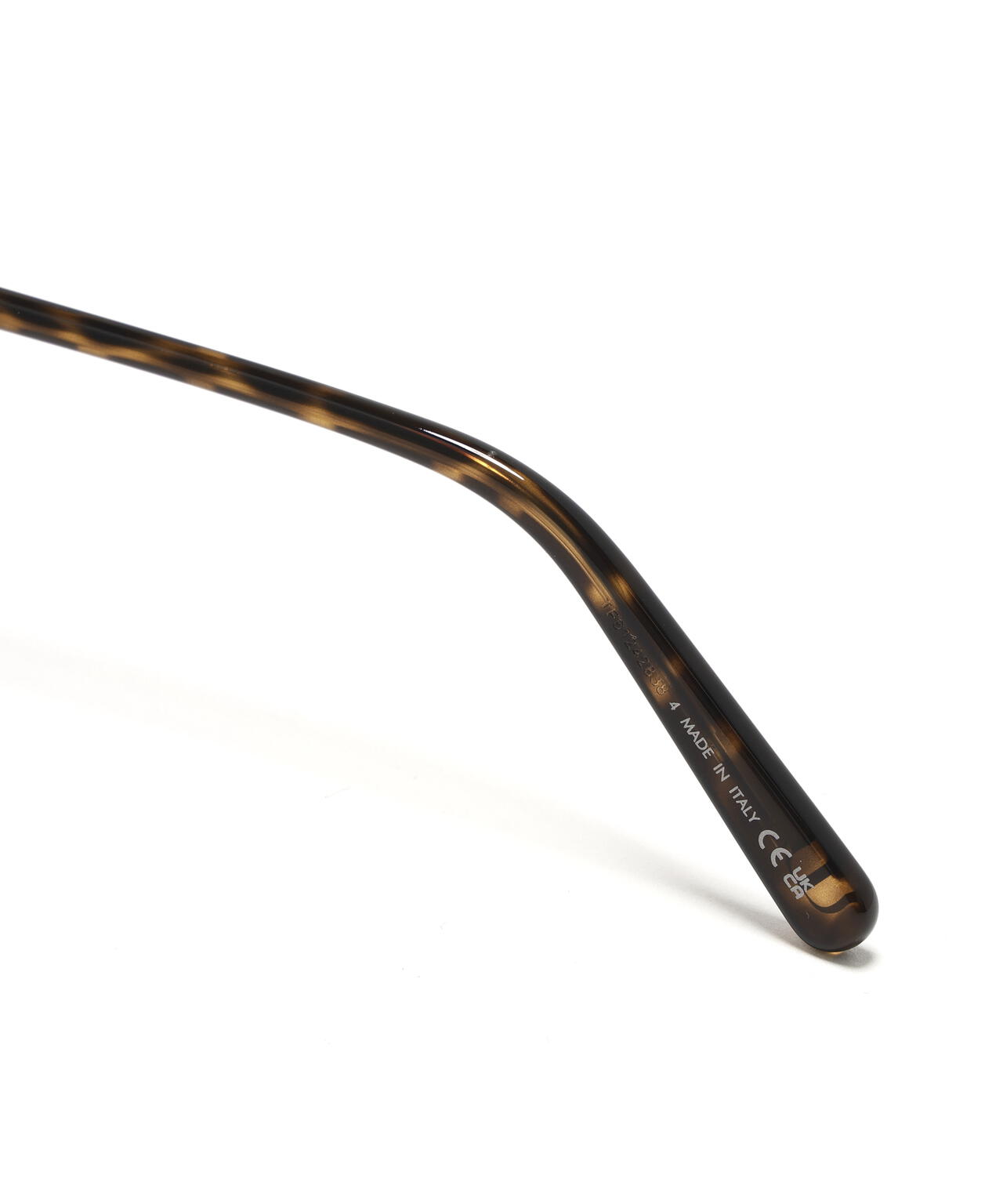 Ｃ　ＤＩＯＲ／ｅｙｅｗｅａｒ