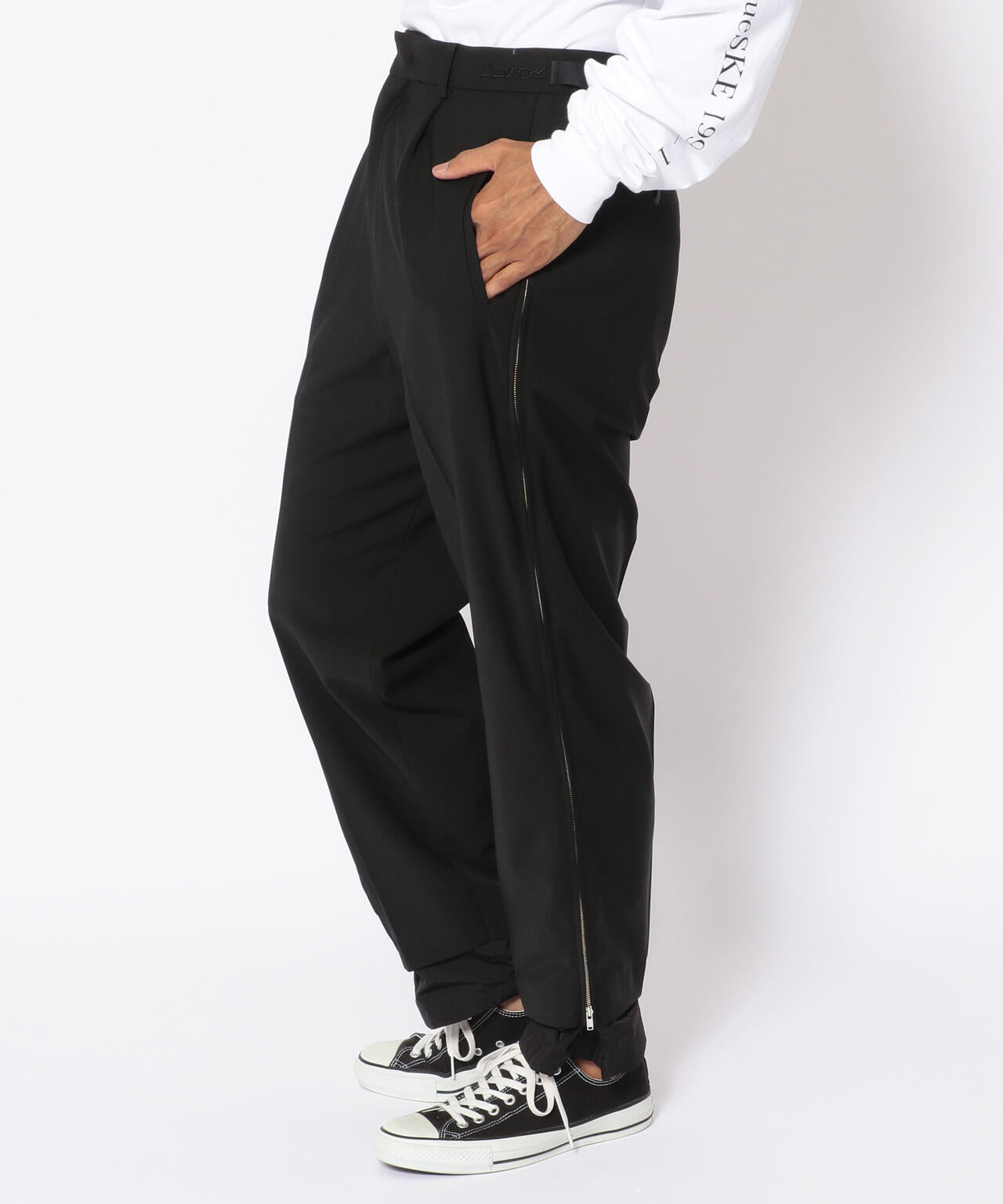 LUSOR（ルーソル）WOOL ZIP SLACKS