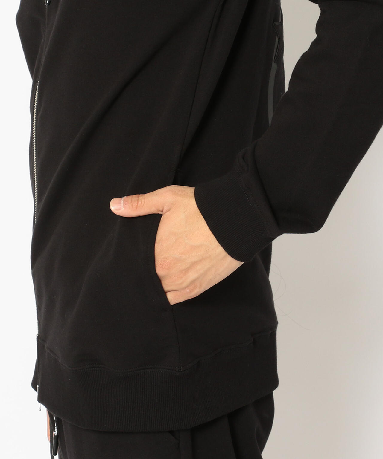 qwerty (クワーティ)Intercept Stretch Jersey Parker ストレッチジャージーパーカー