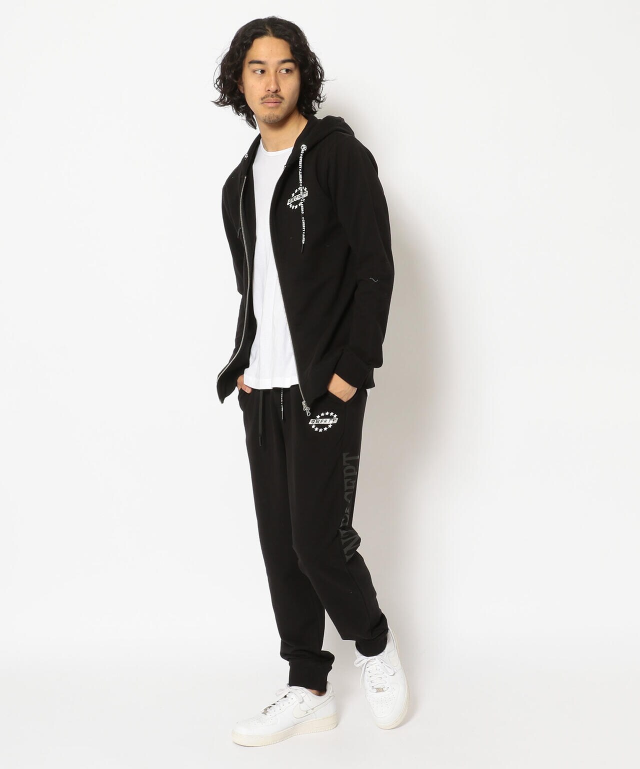 qwerty (クワーティ)Intercept Stretch Jersey Parker ストレッチジャージーパーカー