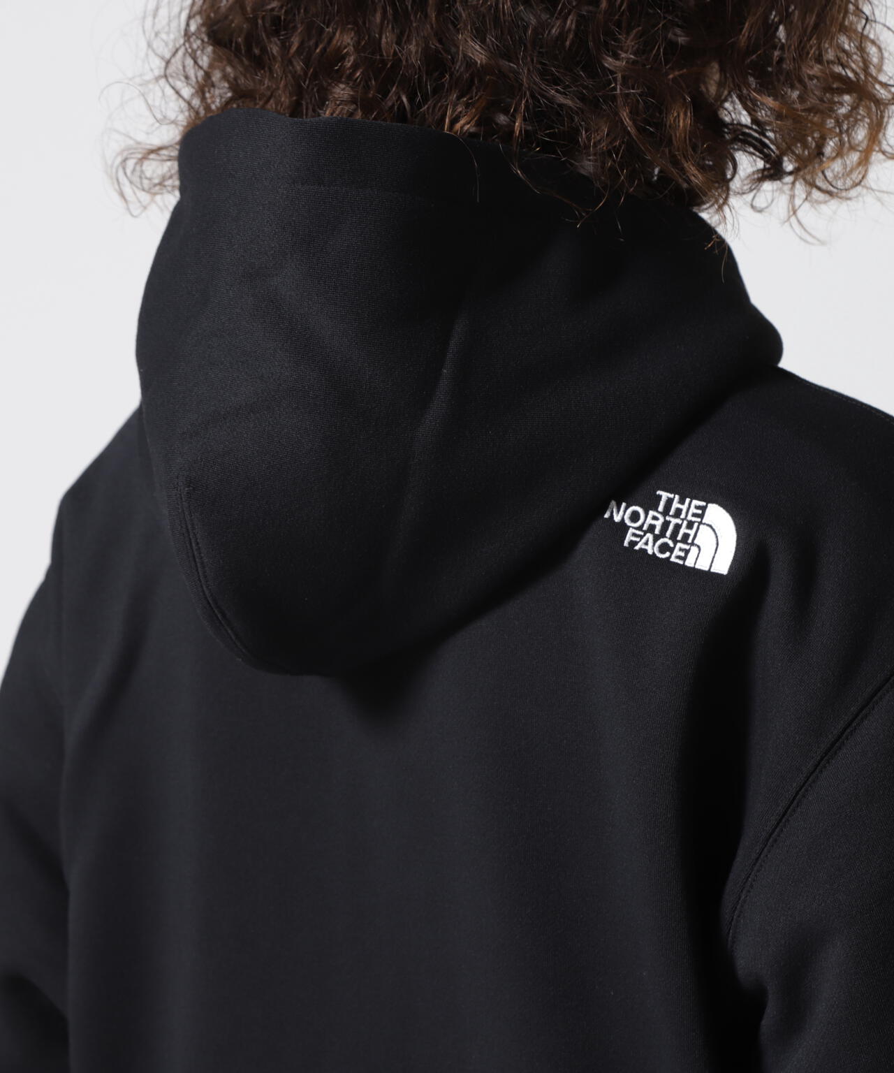 US限定 新品 ノースフェイス 刺繍ロゴ フルジップ ベスト L 黒 日本未発売 THE NORTH FACE 2025春夏 ザ・ノース・フェイス スウェット