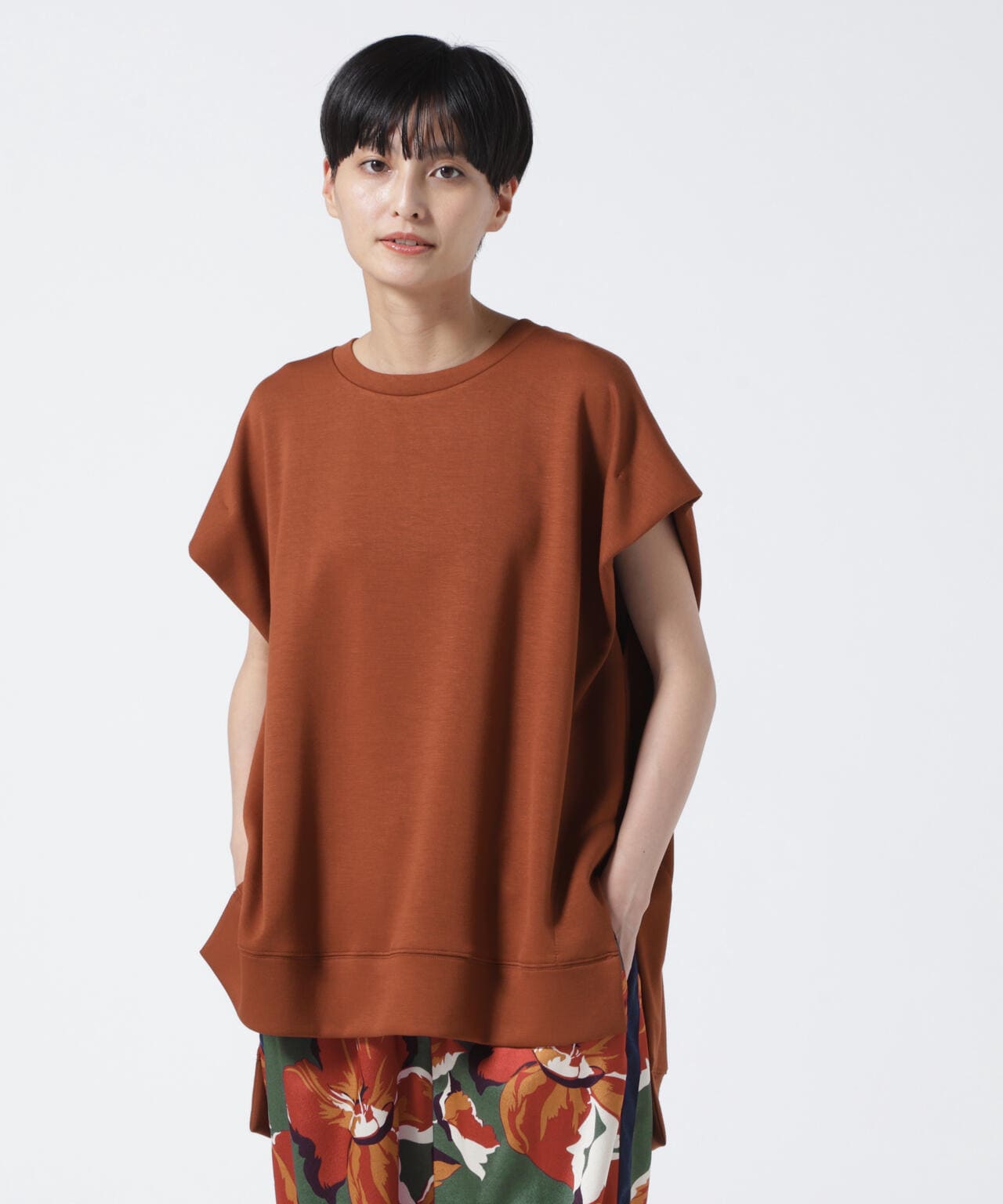 DROIT BELLO(ドロイトベロ) ライトダンボールタンクプルオーバー