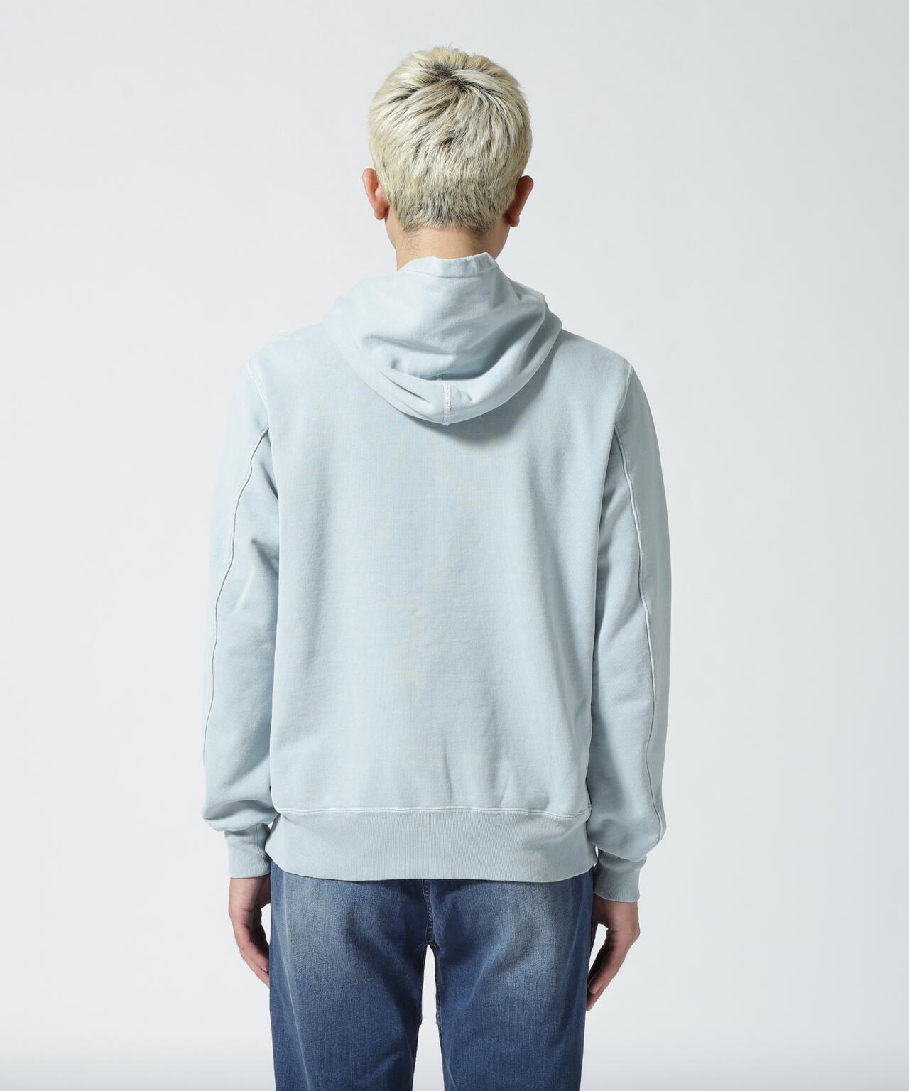 8692bad6-33cd-5e6b-b76f-c5a0a764b3b8_Image