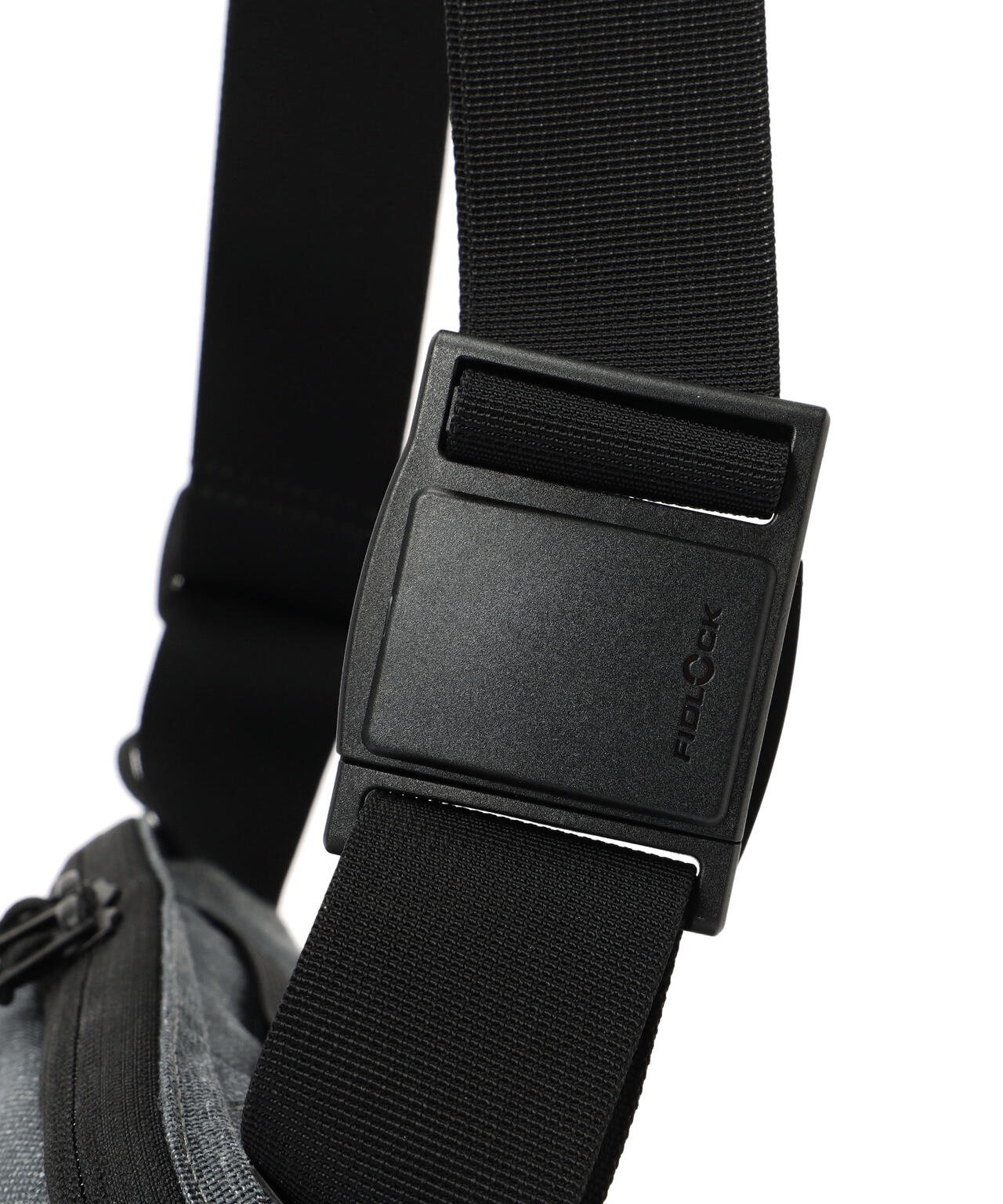 ビーセカンド/Aer（エアー）Day Sling 3 GRAY AER−22026 Aer（エアー）Day Sling 3 GRAY AER-22026 | B'2nd（ビーセカンド