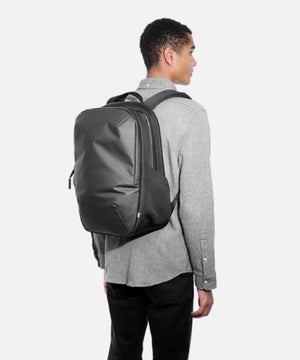 c83397eb-efb8-57e5-856b-97c25d319d35_Image