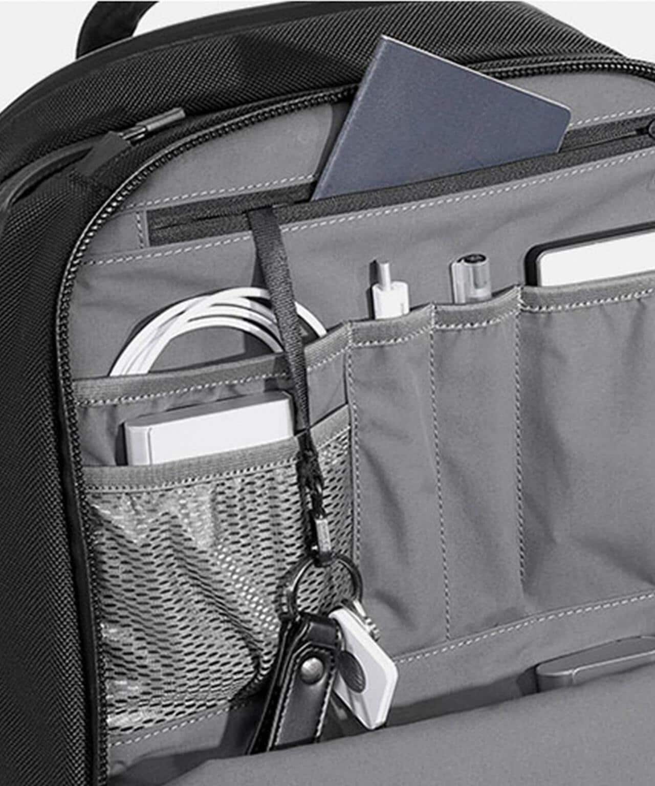 de019fbf-92e0-5925-9356-0eb16cd6c016_Image