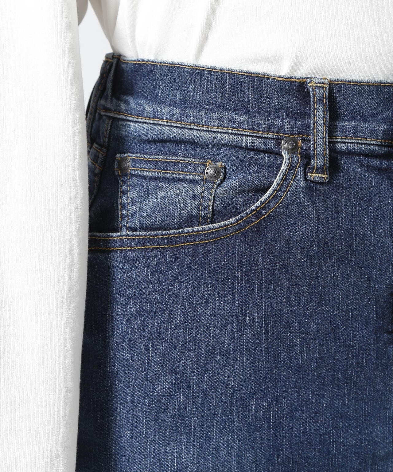 492cd5be-37a7-537e-9202-01c26aea6c72_Image