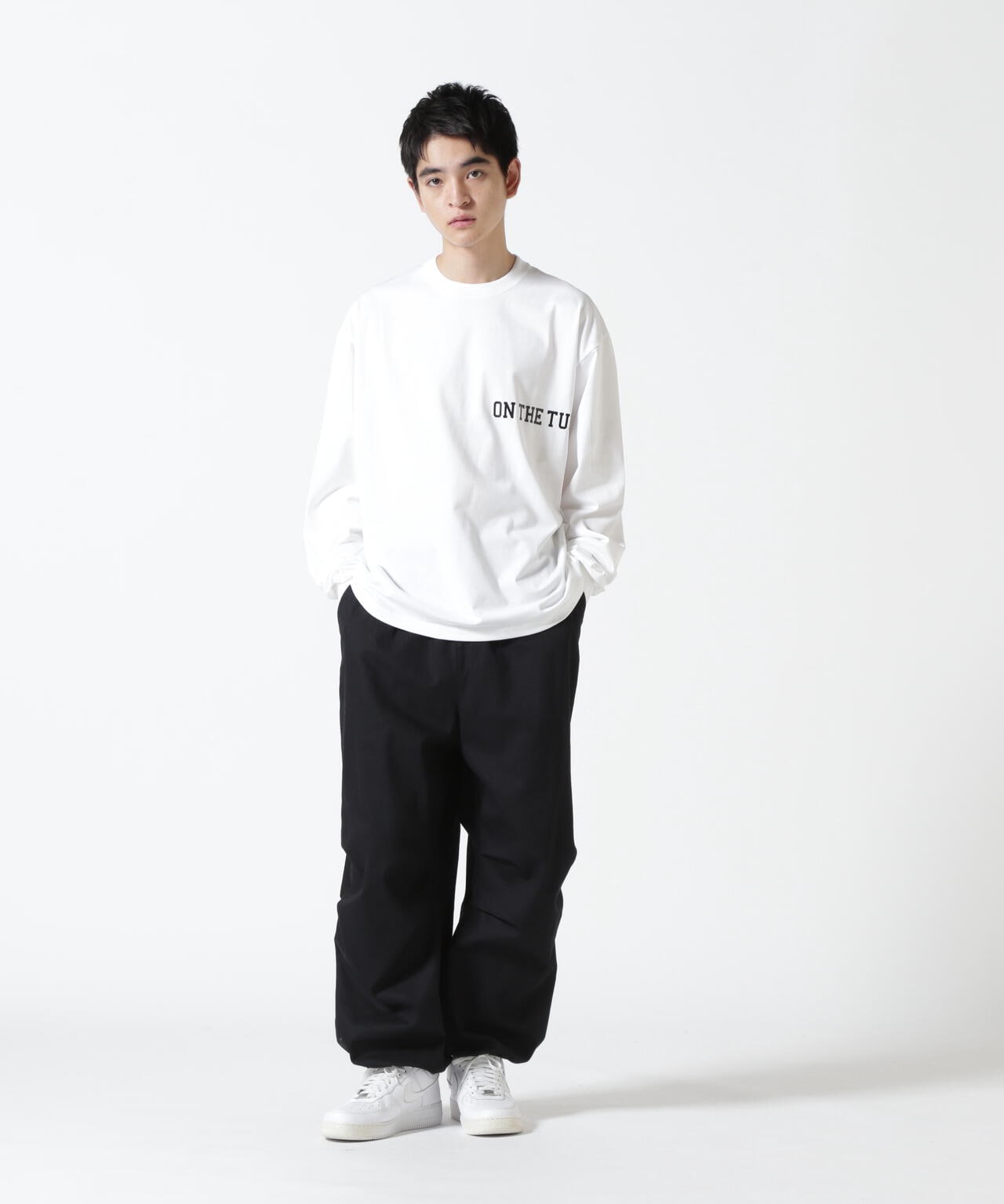 ON THE TURF(オン ザ ターフ)BACKSIDE TEE