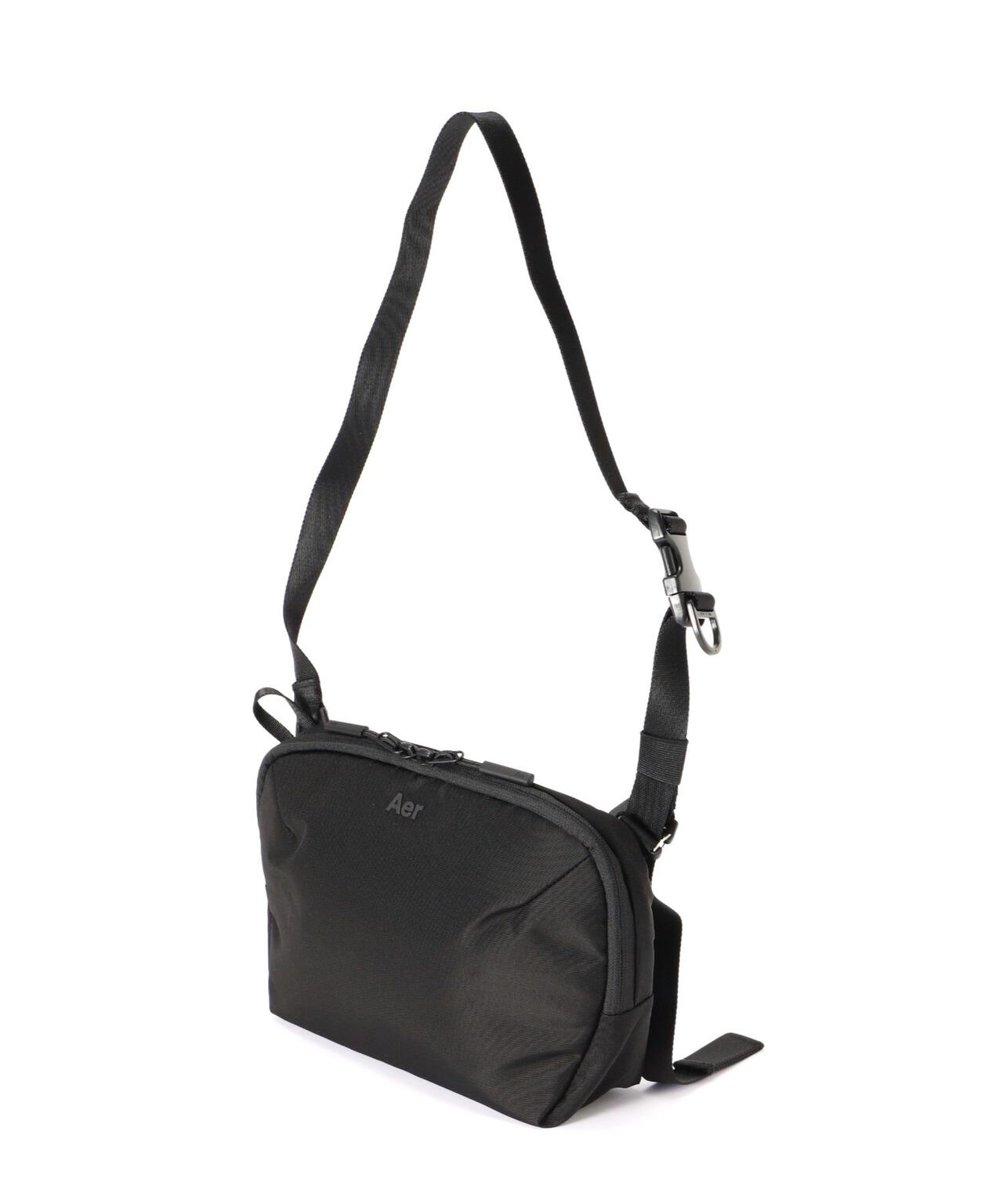 正規品 新品タグ付きAer Pro Sling エアー プロスリング ポーチ 黒 Aer（エアー） Aer Pro Sling ショルダーバッグ スリングバッグ メンズ