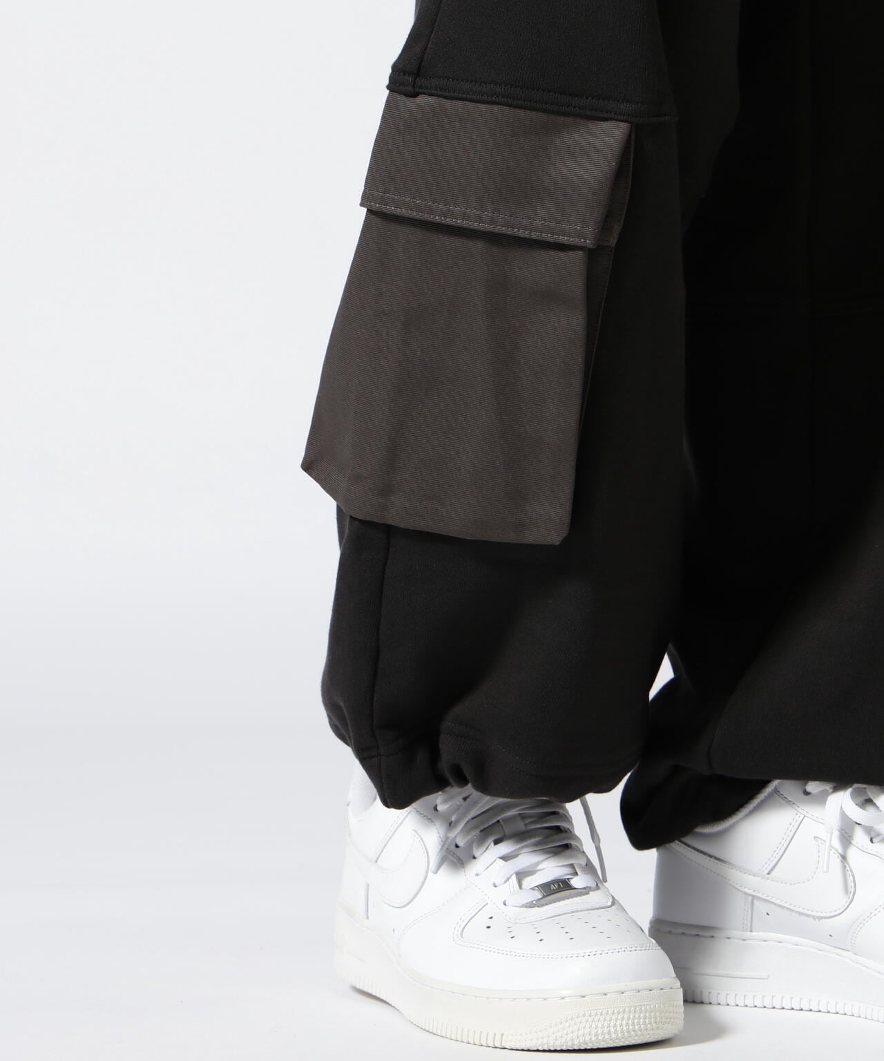 ON THE TURF(オン ザ ターフ)SWEAT カーゴ | B'2nd（ビーセカンド