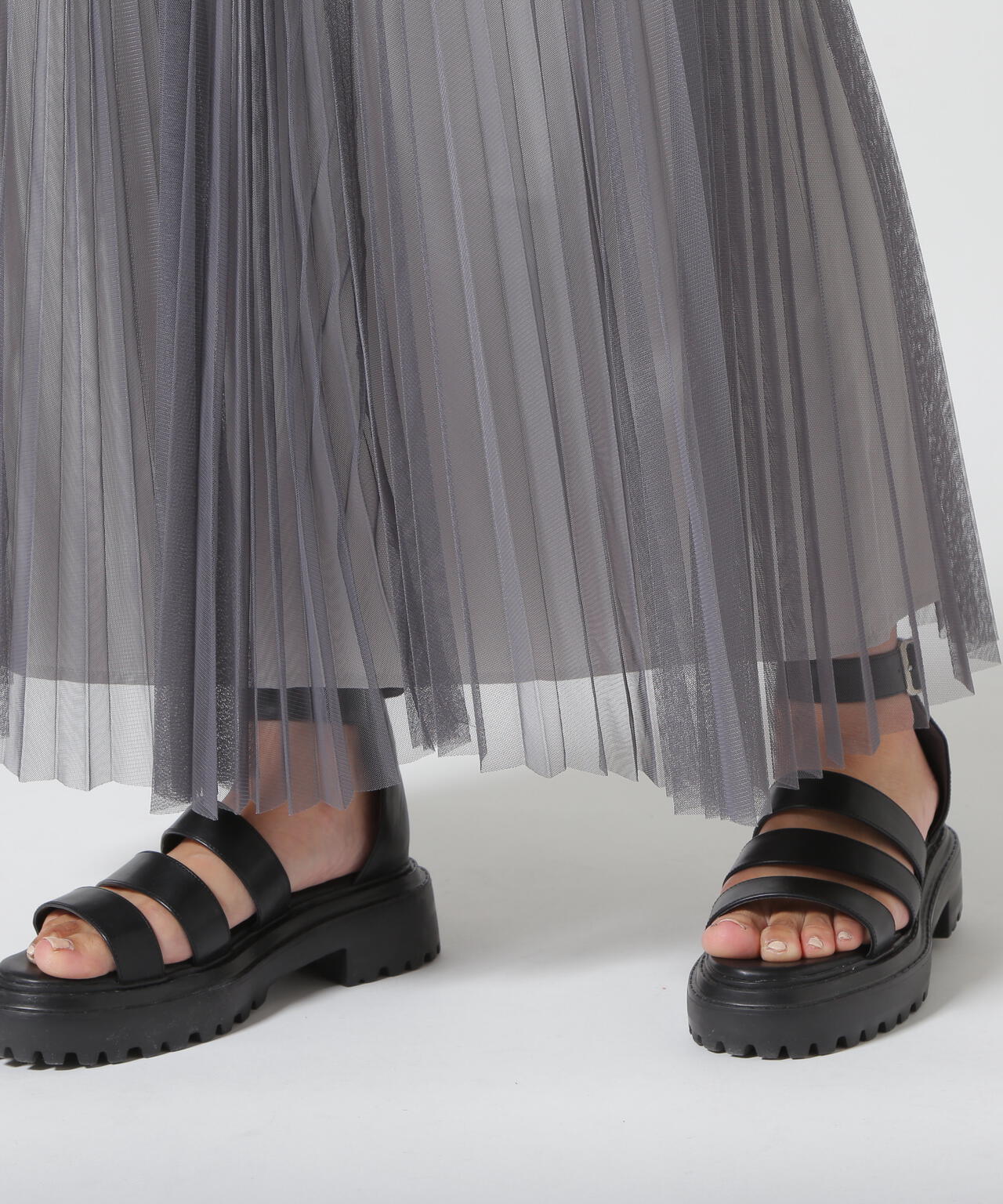 AULA AILA（アウラ アイラ）別注デニムプリーツレイヤードスカート | B