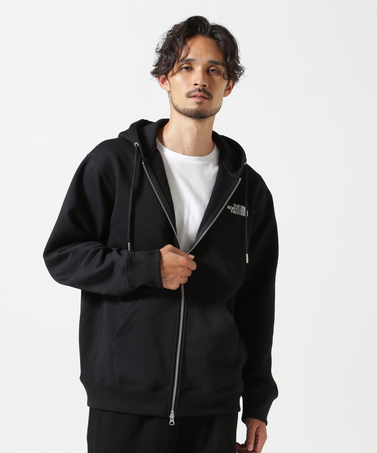 THE NORTH FACE (ザ・ノース・フェイス)スクエアロゴフルジップ