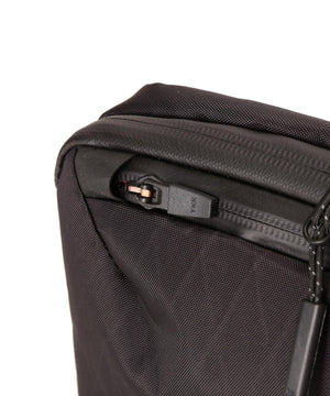 f7d56bb5-07c6-57f7-9e26-b096651d6dbd_Image