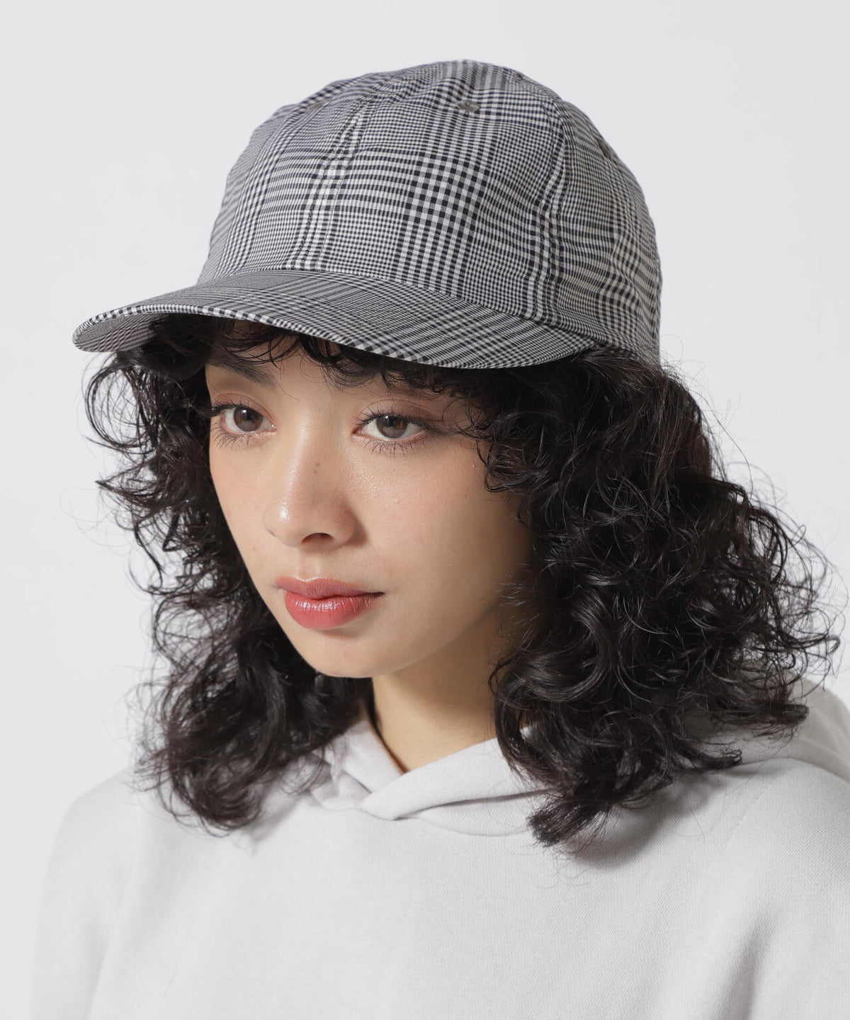 SHARE THE FANTASY（シェアザファンタジー）別注CHECK CAP | B