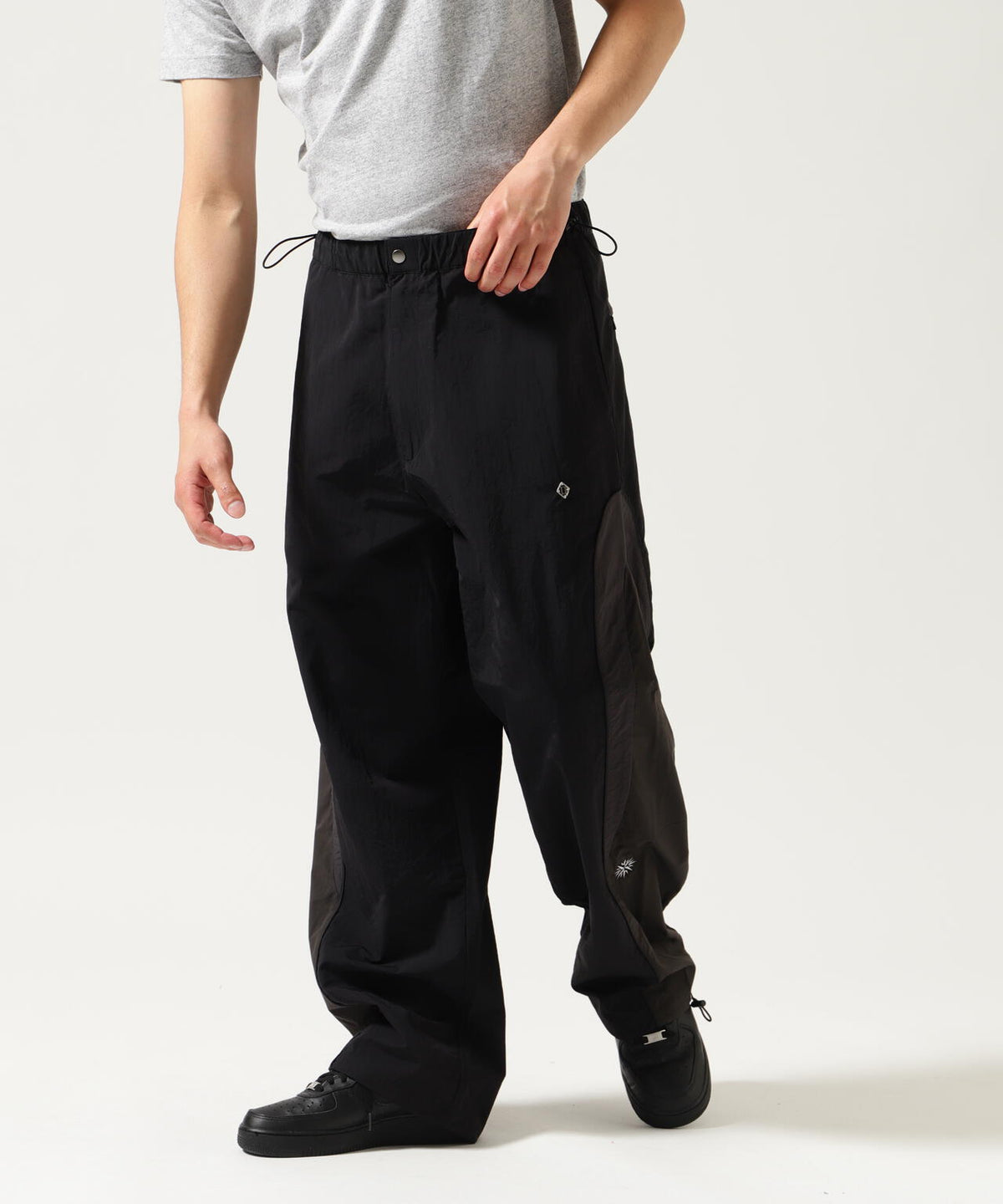 Children of the discordance / Second Edition / TRACK PANT | B