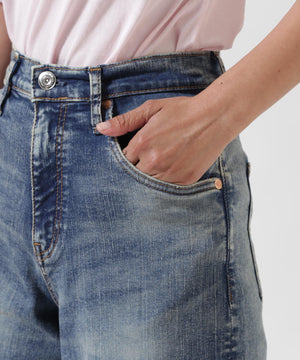 da91cc85-f9fc-5faa-8b1a-8853bf1d3dd5_Image