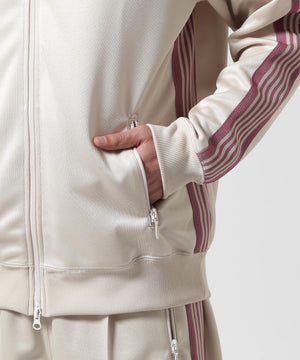 e0728179-9504-53b4-aa0d-178a9b6317e3_Image