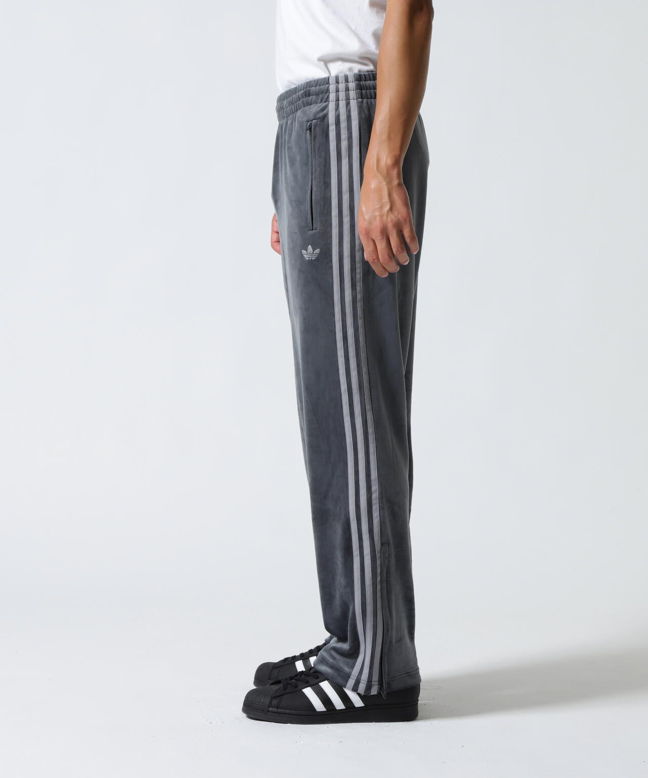 adidas(アディダス)VELOUR TRACK PANTFB TP ベロア トラックパンツ | B