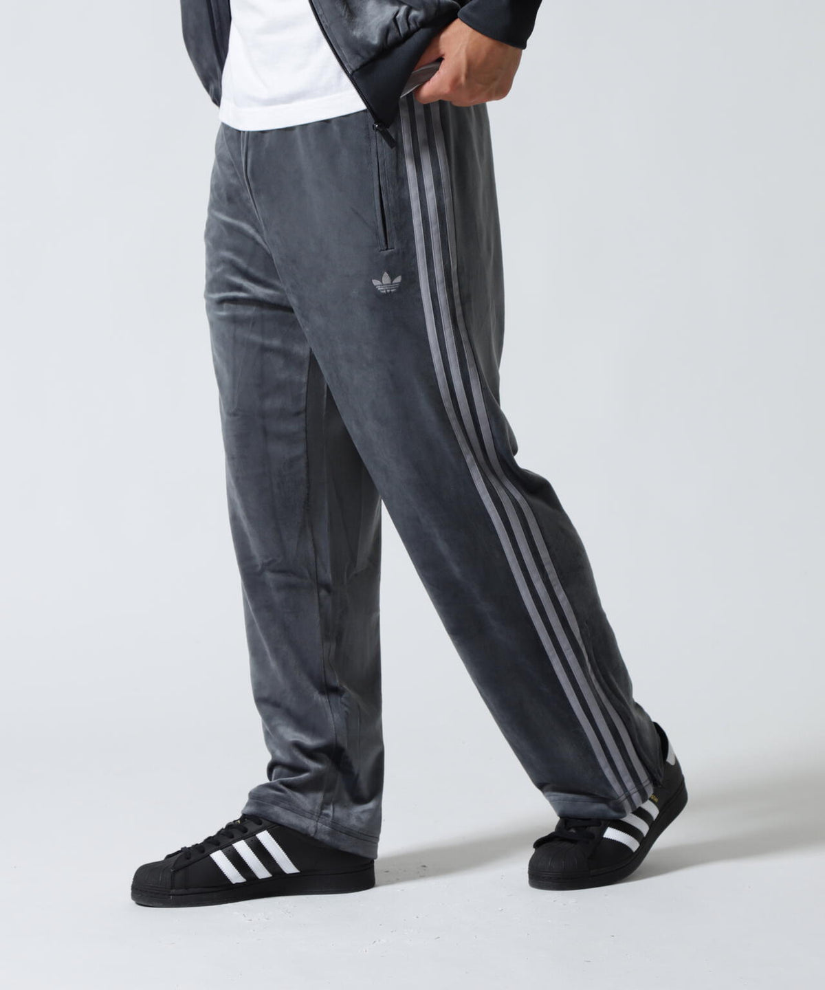 adidas(アディダス)VELOUR TRACK PANTFB TP ベロア トラックパンツ | B 