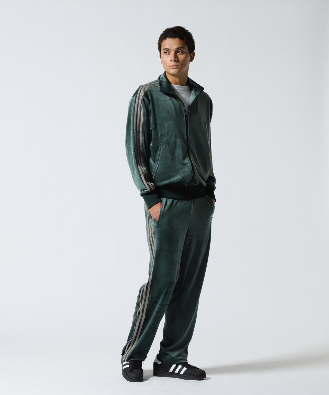 adidas(アディダス)VELOUR TRACK PANTFB TP ベロア トラックパンツ