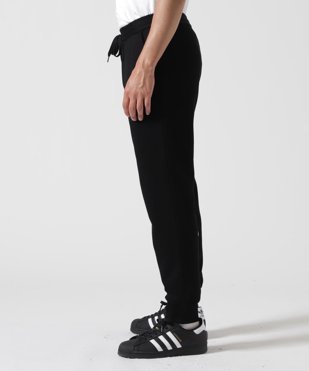 572b535c-dfe5-5f1e-b7a3-0590d11d43b4_Image