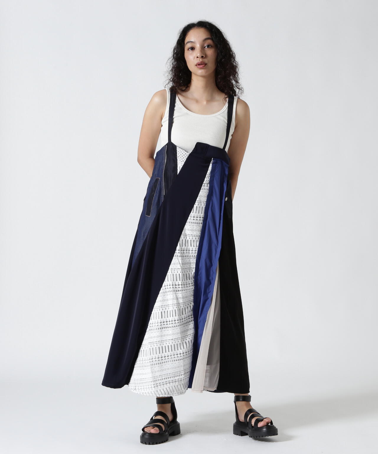 AULA AILA（アウラ アイラ）別注2WAYLACE MIX JUMPER SKIRT