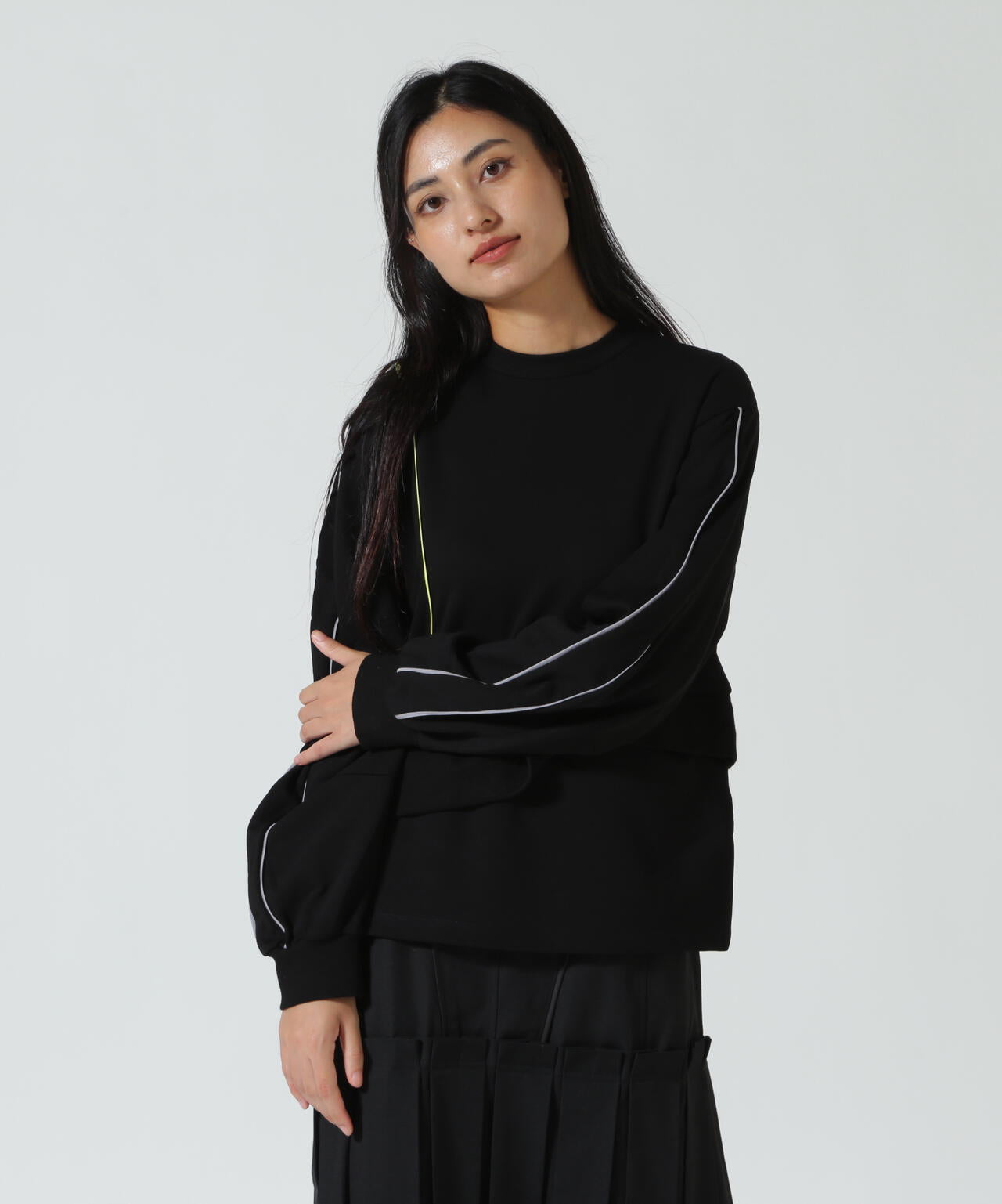 AULA AILA（アウラ アイラ）別注パイピングプルオーバー