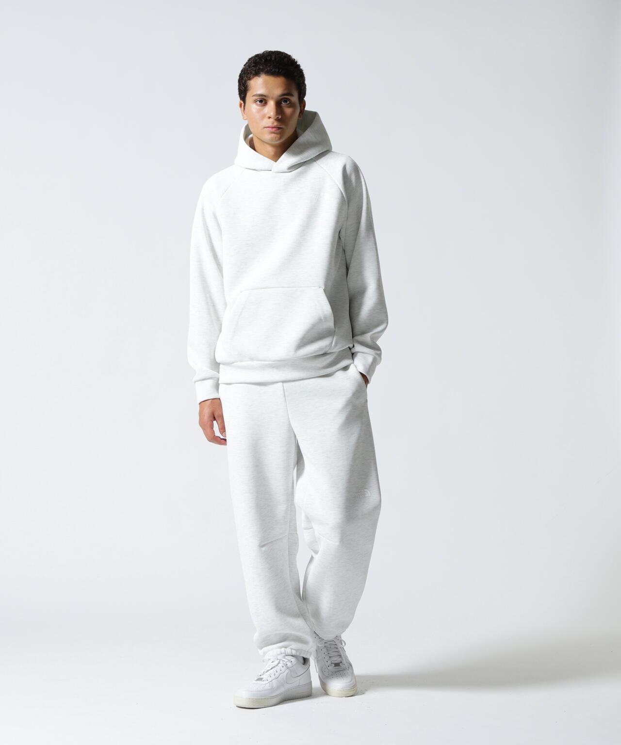 THE NORTH FACE (ザ・ノース・フェイス）Tech Air Sweat Hoodie