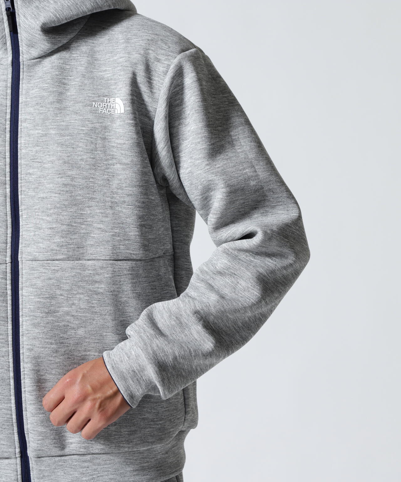 THE NORTH FACE (ザ・ノース・フェイス）reversible Teck Hoodie | B