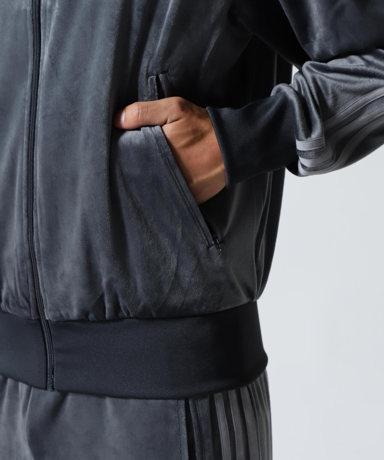 adidas(アディダス)FB TT VELOUR / ファイヤーバード トラック